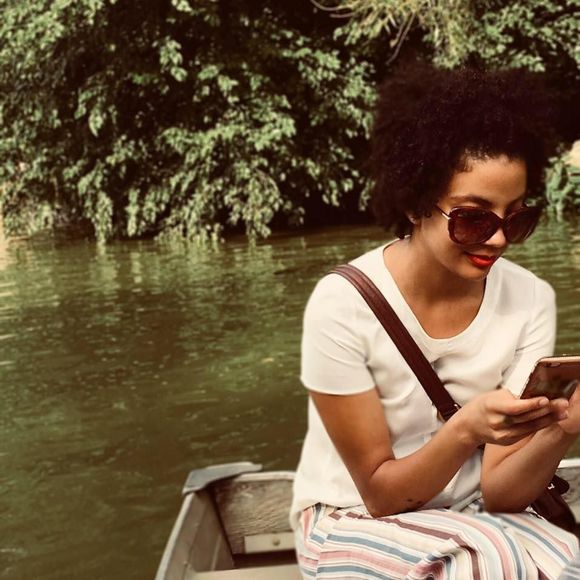 Meet your Posher, Diana - Picture 1 of 1